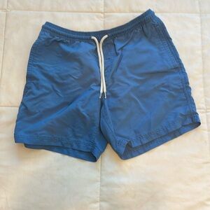 RSQ hybrid shorts in light blue color. Men's Small. Like new condition. Sharp!